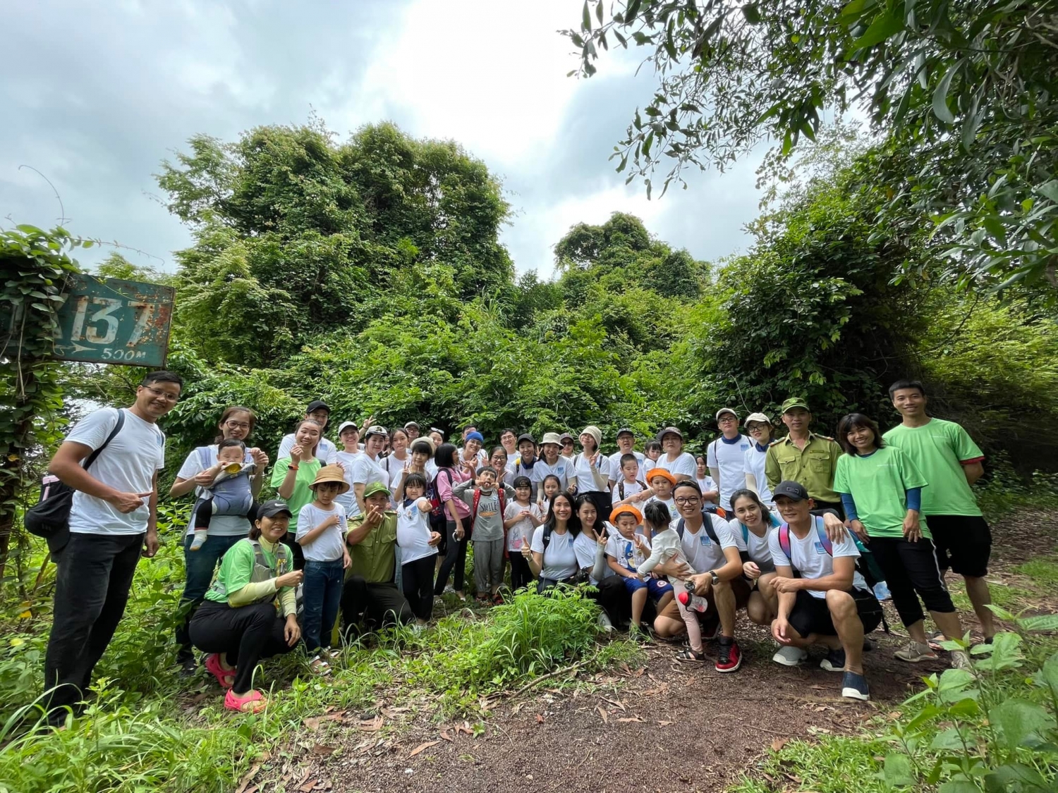 PETROSETCO tổ chức dã ngoại dành cho thiếu nhi