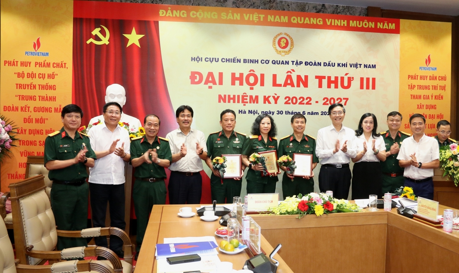 Đại hội Hội CCB Cơ quan Tập đoàn lần III, nhiệm kỳ 2022-2027 thành công tốt đẹp