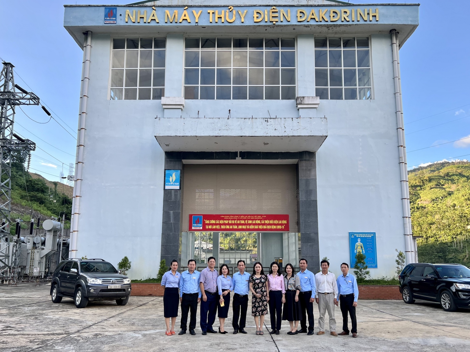 Công đoàn Dầu khí Việt Nam thăm, tặng quà cho người lao động PV Power DHC Công đoàn Dầu khí Việt Nam thăm, tặng quà cho người lao động PV Power DHC
