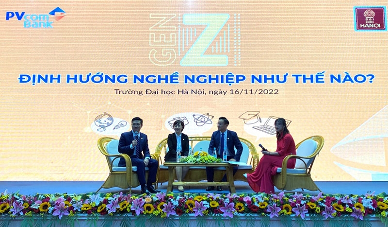 Hướng nghiệp cho sinh viên: Không chỉ là chọn nghề