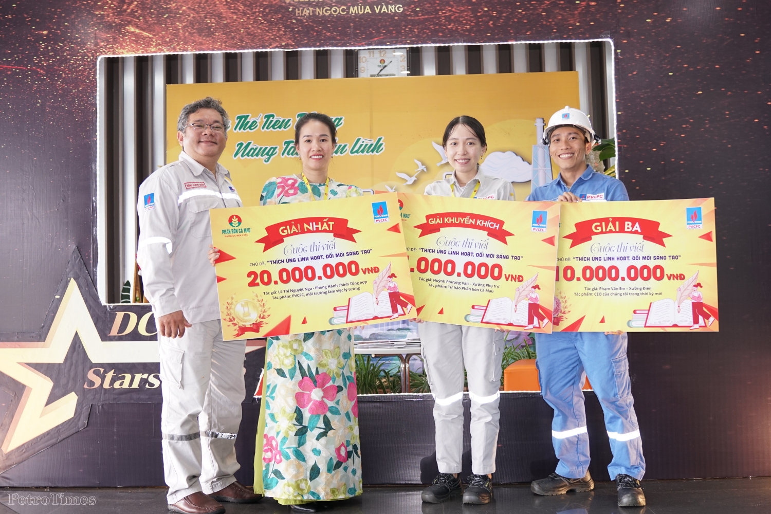 PVCFC trao giải cuộc thi viết “Thích ứng linh hoạt – Đổi mới sáng tạo”