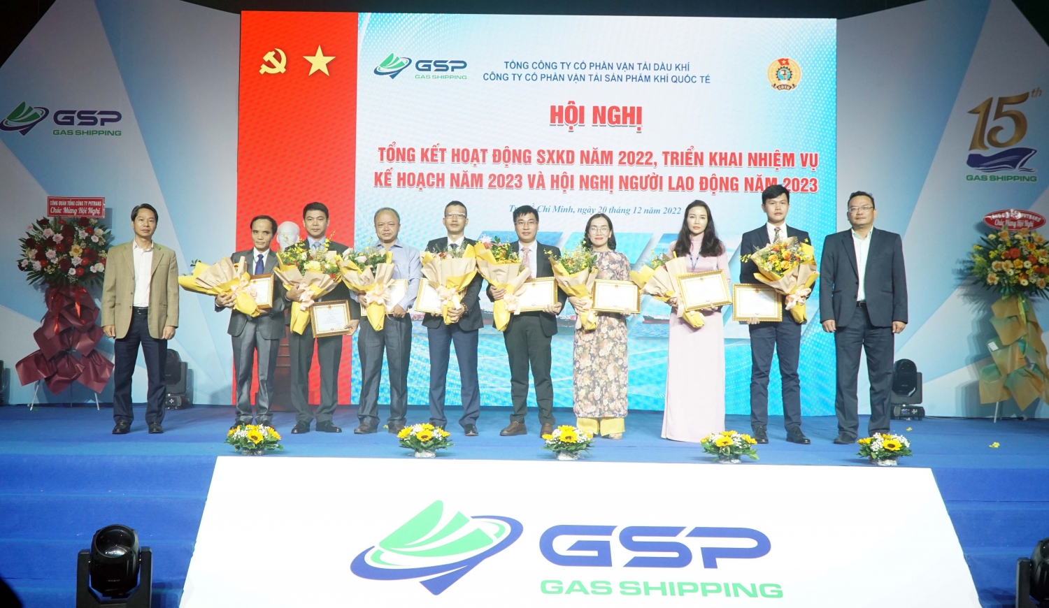 Các cá nhân xuất sắc được nhận bằng khen của Tổng công ty PVTrans
