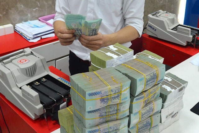 Tin ngân hàng ngày 30/12: Huy động vốn vào ngân hàng tiếp tục tăng