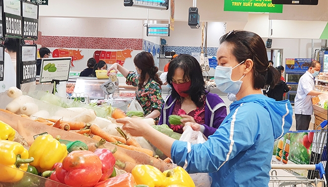 Tin tức kinh tế ngày 4/1: Lạm phát năm 2023 được dự báo khoảng 3,5%