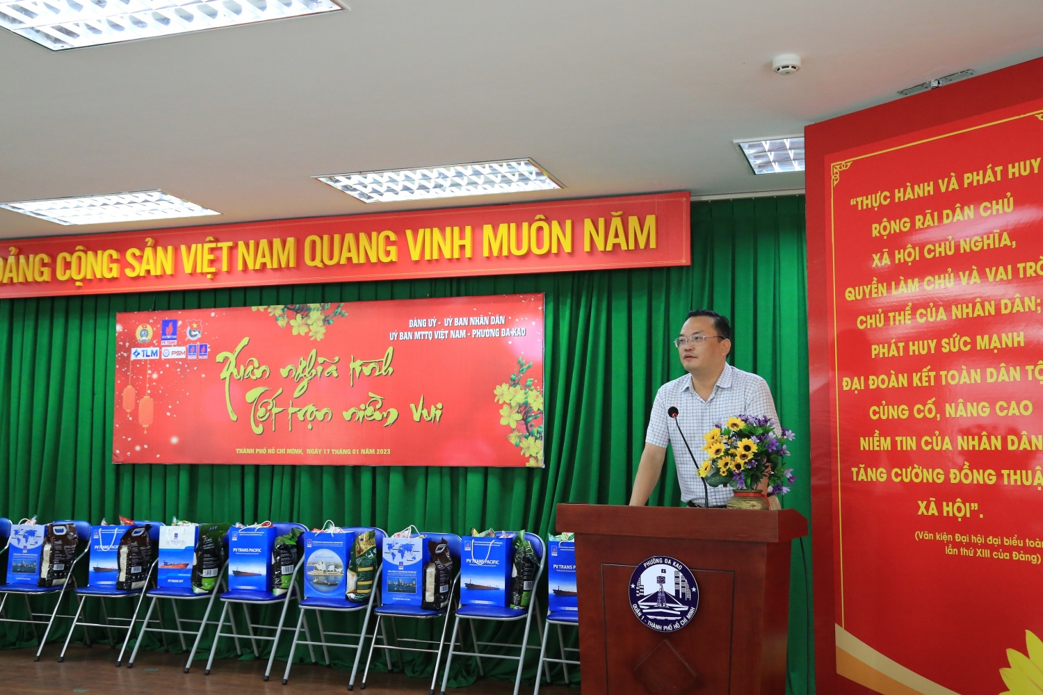 PVTrans với hoạt động an sinh xã hội chăm lo Tết cổ truyền Quý Mão 2023