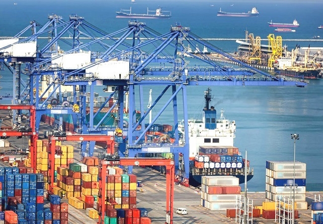 Tin tức kinh tế ngày 5/3: Xuất khẩu nhóm hàng chủ lực giảm mạnh Tin tức kinh tế ngày 5/3: Xuất khẩu nhóm hàng chủ lực giảm mạnh