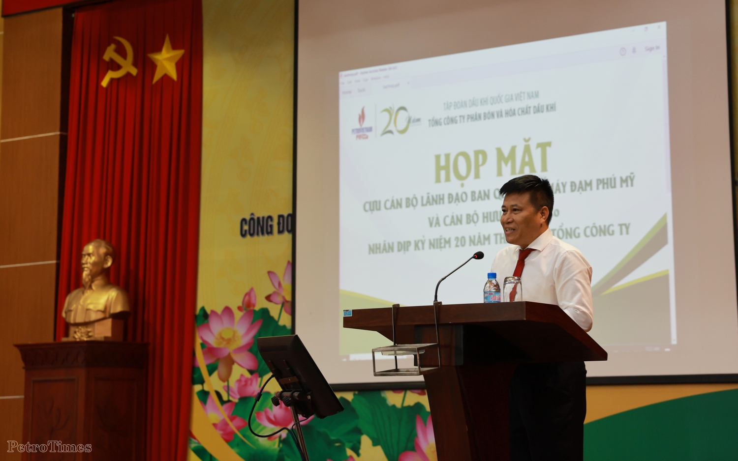 PVFCCo gặp mặt cán bộ lãnh đạo Ban QLDA Nhà máy, cán bộ hưu trí nhân kỷ niệm 20 năm thành lập