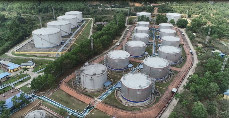 Tin tức kinh tế ngày 31/3: Việt Nam cần khoảng 12 tỷ USD đầu tư hạ tầng xăng dầu, khí đốt