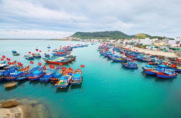 Cần làm gì để Việt Nam giàu và mạnh từ biển? | Thời sự