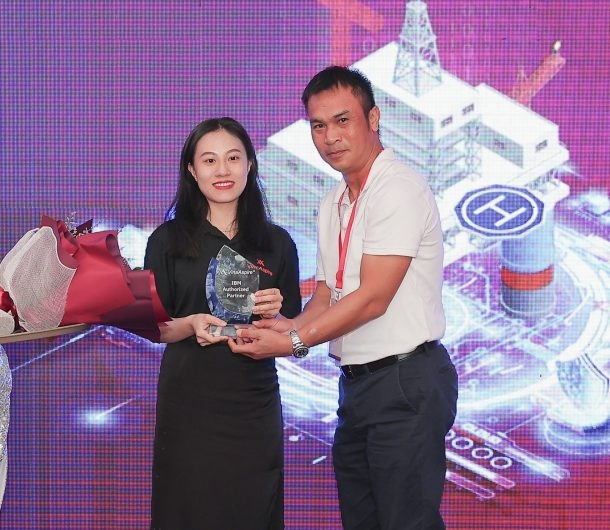 IBM trao chứng nhận Đối tác ủy quyền chính hãng cho Vina Aspire IBM trao chứng nhận Đối tác ủy quyền chính hãng cho Vina Aspire