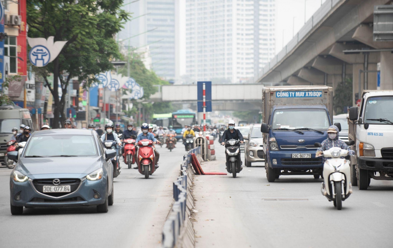 Đường Nguyễn Trãi (Hà Nội): Dải phân cách, có cũng như không