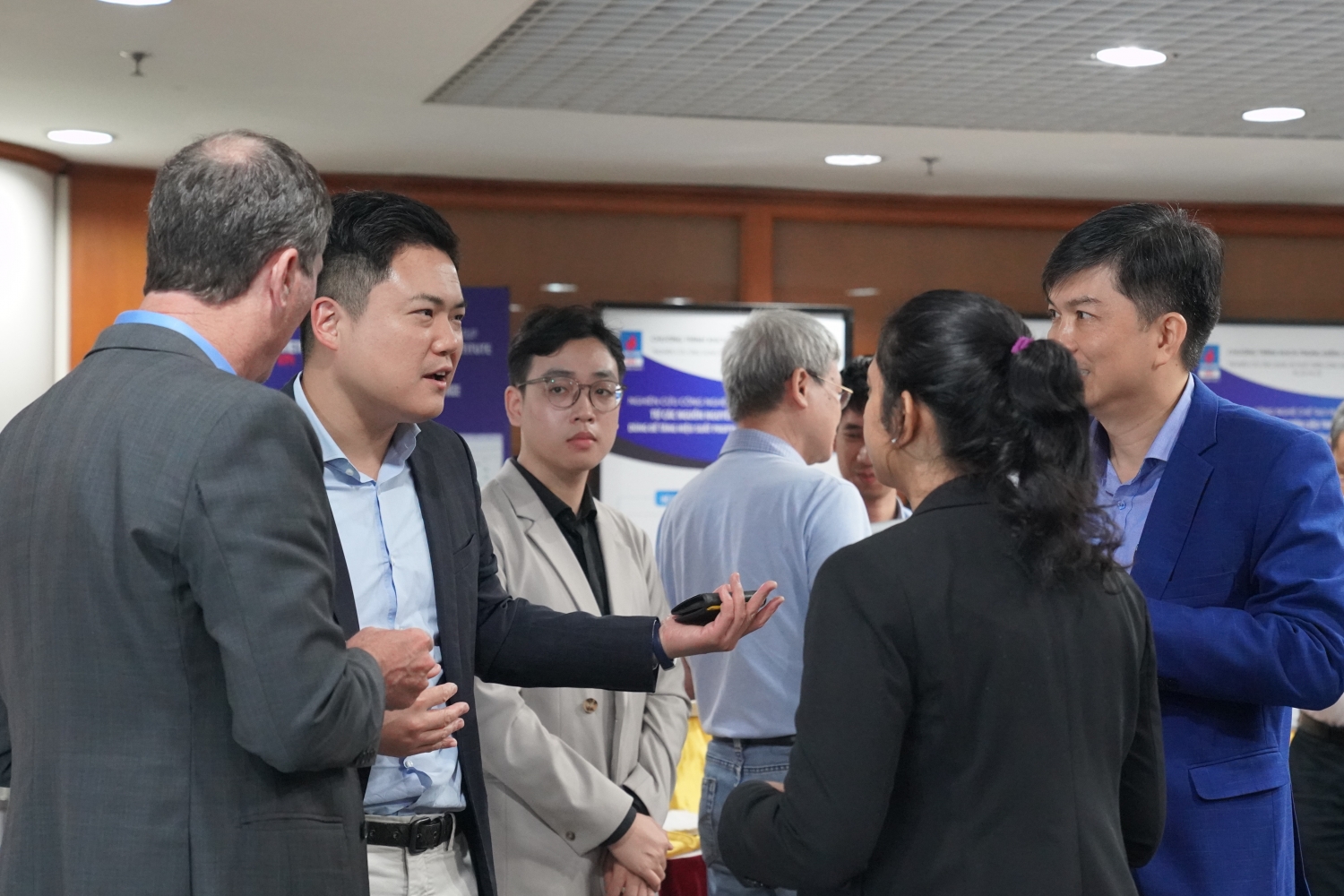Xây dựng khung pháp lý cho các dự án CCS/CCUS tại Việt Nam