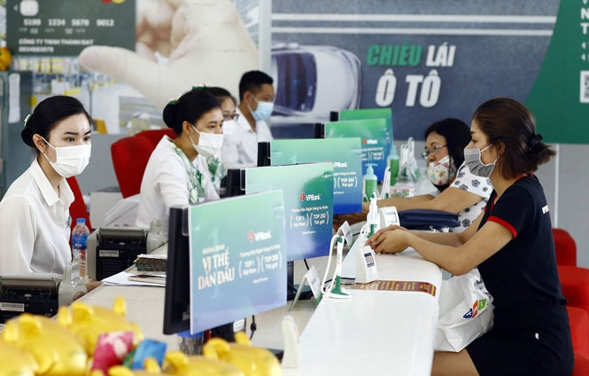 Tin ngân hàng tuần qua: Các ngân hàng thương mại sắp hạ lãi suất cho vay