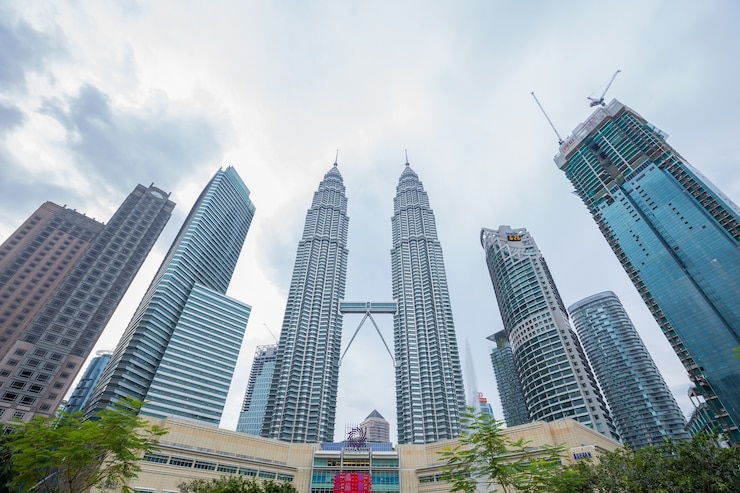 Petronas trước cáo buộc tham nhũng