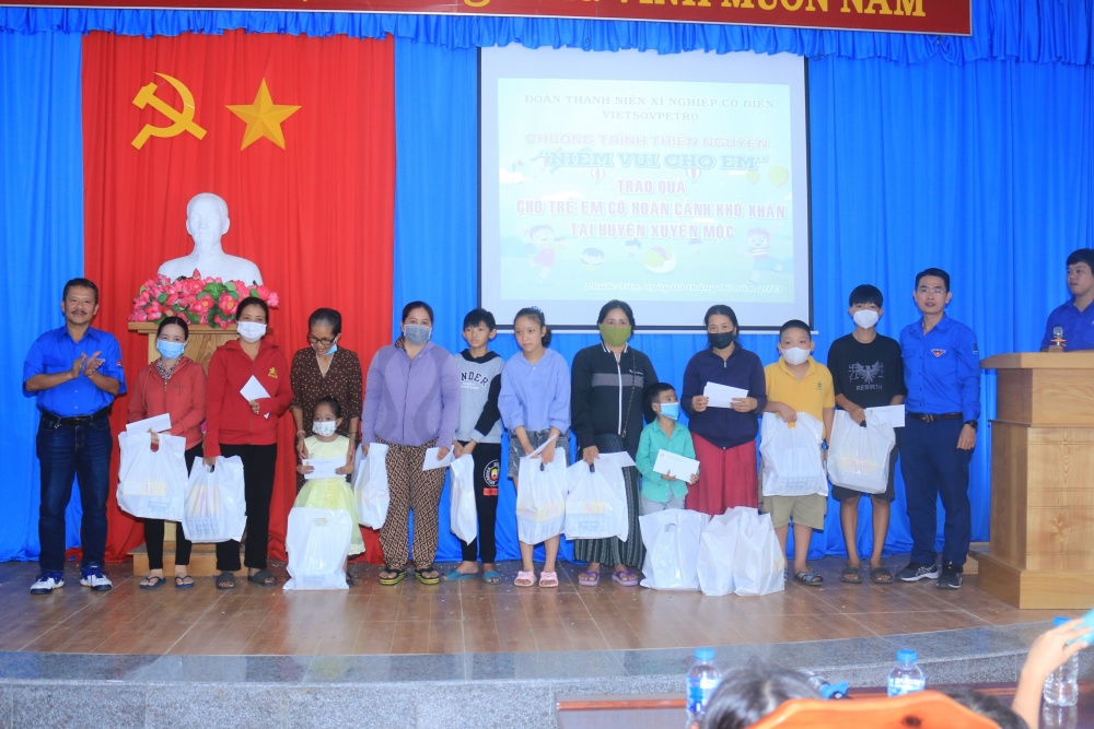 Đoàn thanh niên Xí nghiệp Cơ điện tổ chức chuỗi hoạt động thiện nguyện, bảo vệ môi trường
