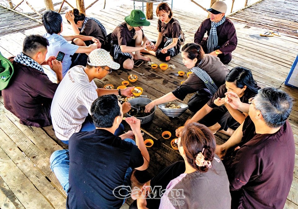 Trải nghiệm bãi nghêu Trải nghiệm bãi nghêu