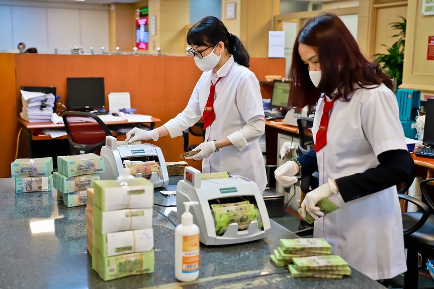 Tin ngân hàng tuần qua: Không tăng trưởng tín dụng bằng mọi giá