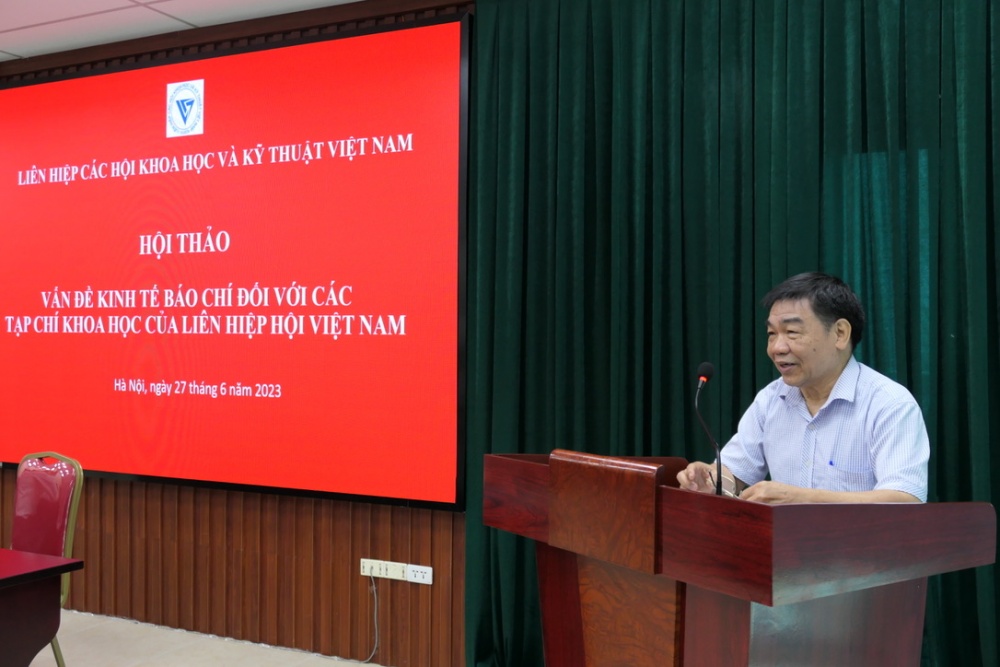 TS Nguyễn Văn Cảm - PTBT Tạp chí KHKT Thú y 