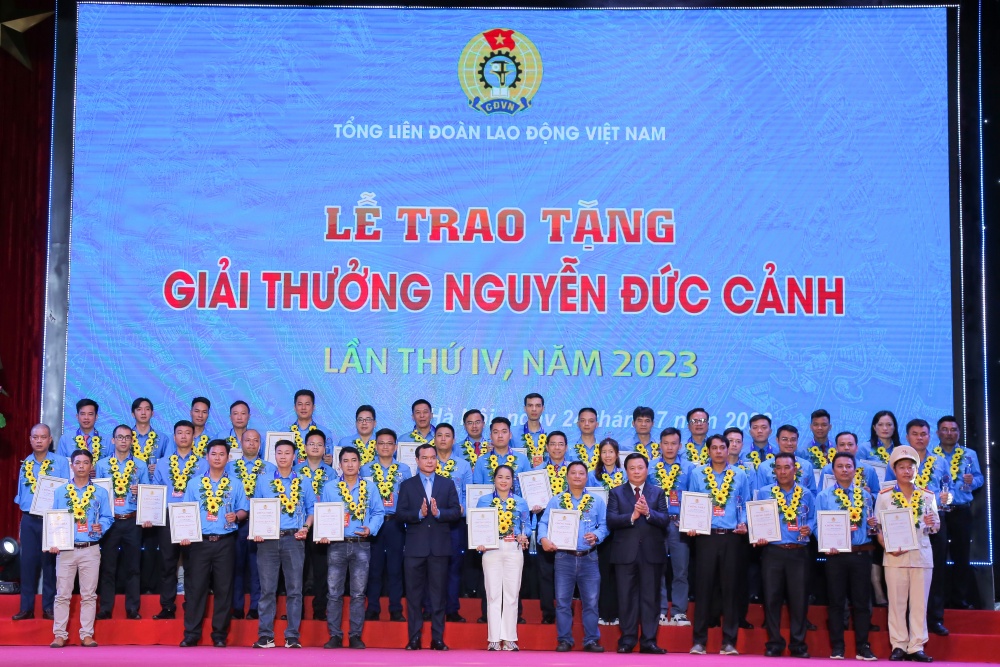 5 người lao động Dầu khí tiêu biểu nhận Giải thưởng Nguyễn Đức Cảnh lần thứ IV