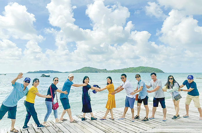 Vẻ đẹp quyến rũ của hòn Hai Bờ Đập