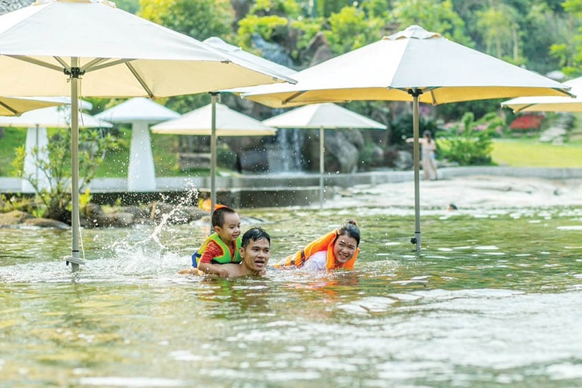 Thừa Thiên Huế phát triển du lịch sinh thái: “Đánh thức” suối, thác