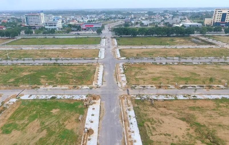 Tin bất động sản ngày 31/8: Quận Long Biên (Hà Nội) sắp đấu giá 27 thửa đất