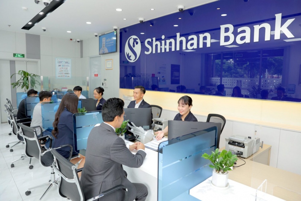 Tin ngân hàng ngày 1/9: Vì sao FE Credit lỗ gần 3.000 tỷ đồng trong 6 tháng năm 2023?