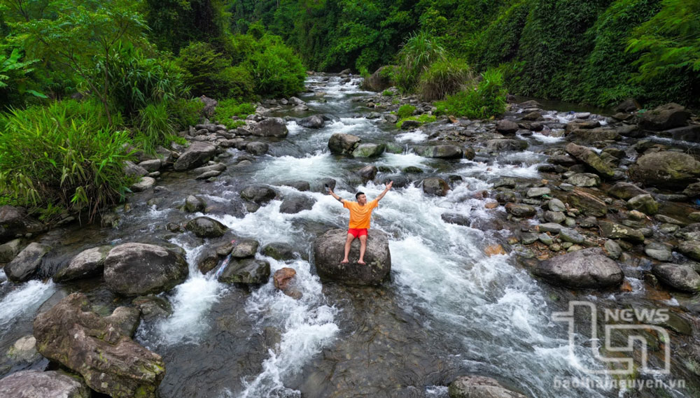 Chinh phục suối Cửa Tử (Thái Nguyên) Chinh phục suối Cửa Tử (Thái Nguyên)