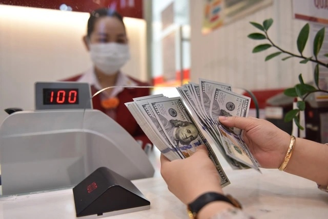 Tin tức kinh tế ngày 24/9: Đồng USD đạt mức cao nhất trong 6 tháng