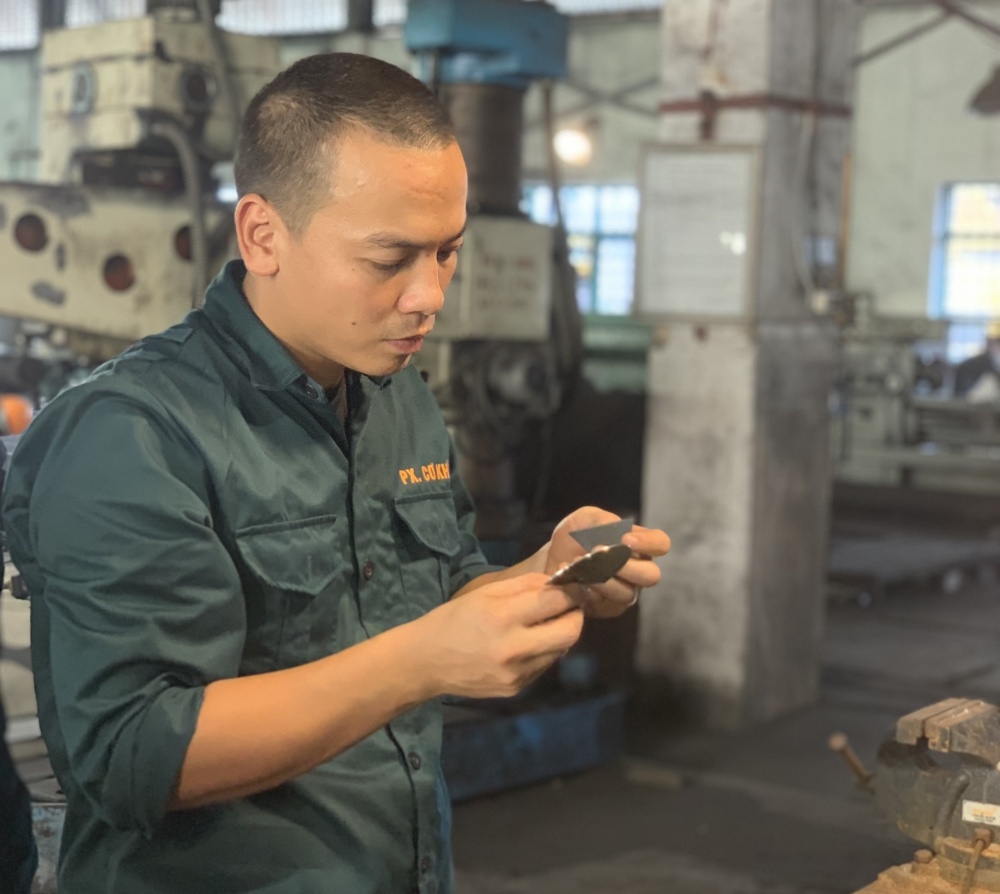 Công nhân Tuyển than Cửa Ông tích cực rèn luyện tay nghề thi Thợ giỏi cấp Tập đoàn năm 2023