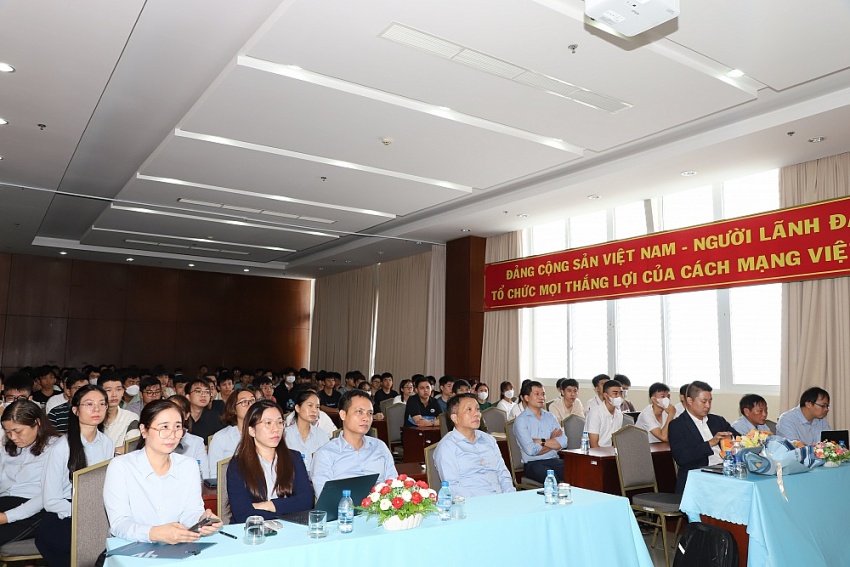 PVU tổ chức nói chuyện chuyên đề về “Những thách thức địa cơ học trong quá trình lưu trữ CO2 địa chất và Đối tác Vùng Tây Nam về cô lập Carbon PVU tổ chức nói chuyện chuyên đề về thách thức địa cơ học trong quá trình lưu trữ CO2 địa chất