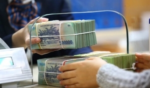 Tin tức kinh tế ngày 17/10: Lãi suất huy động xa dần mức 6%/năm