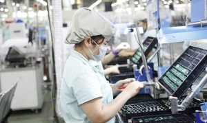 Tin tức kinh tế ngày 21/10: Việt Nam lọt top 10 điểm đến FDI hàng đầu