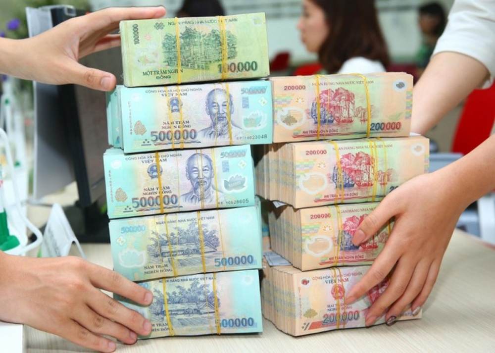 Tin tức kinh tế ngày 23/10: Ngân sách năm 2023 ước bội chi trên 400.000 tỷ đồng Tin tức kinh tế ngày 23/10: Ngân sách năm 2023 ước bội chi trên 400.000 tỷ đồng