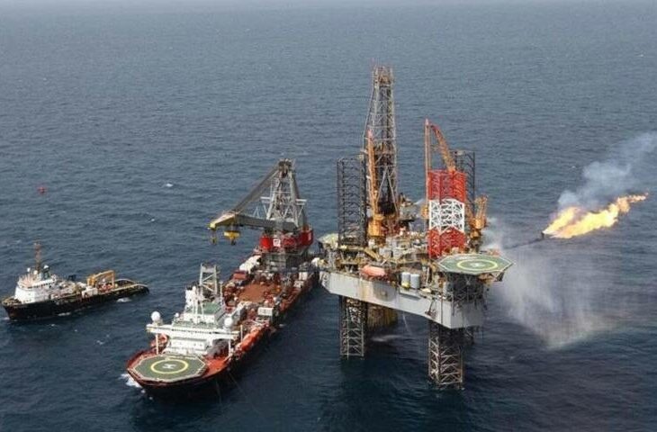 Venezuela chuẩn bị cấp giấy phép khí đốt ngoài khơi cho Trinidad và Shell
