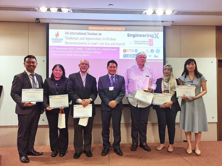 Hội thảo quốc tế “Thách thức và cơ hội trong việc thu dọn mỏ ngoài khơi Đông Nam Á và trên thế giới” Hội thảo quốc tế “Thách thức và cơ hội trong việc thu dọn mỏ ngoài khơi Đông Nam Á và trên thế giới”