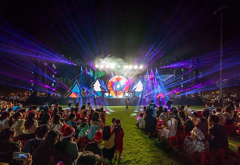 Điểm danh các sự kiện không thể bỏ lỡ tại “thành phố lễ hội” Vinhomes Grand Park dịp cuối năm Điểm danh các sự kiện không thể bỏ lỡ tại “thành phố lễ hội” Vinhomes Grand Park dịp cuối năm