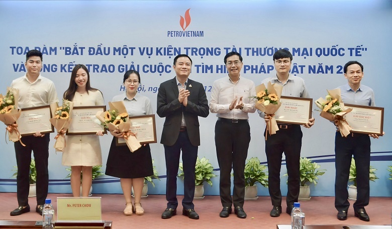 Petrovietnam tổng kết, trao giải cuộc thi tìm hiểu pháp luật về Dầu khí