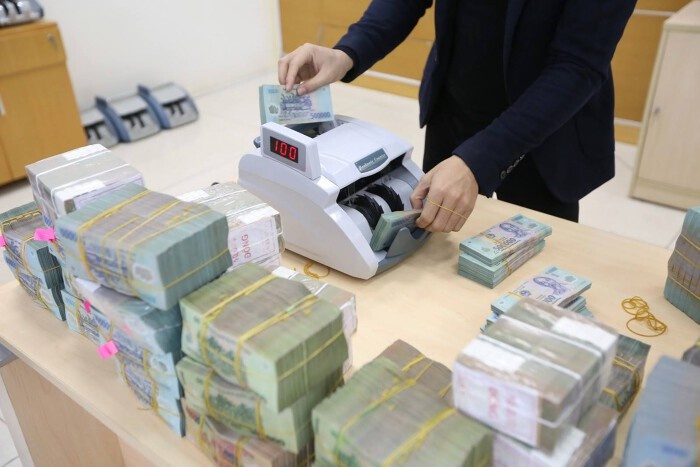 Tin ngân hàng ngày 19/12: Tổng dư nợ tín dụng tháng 11 ở TP HCM tăng 1,3%