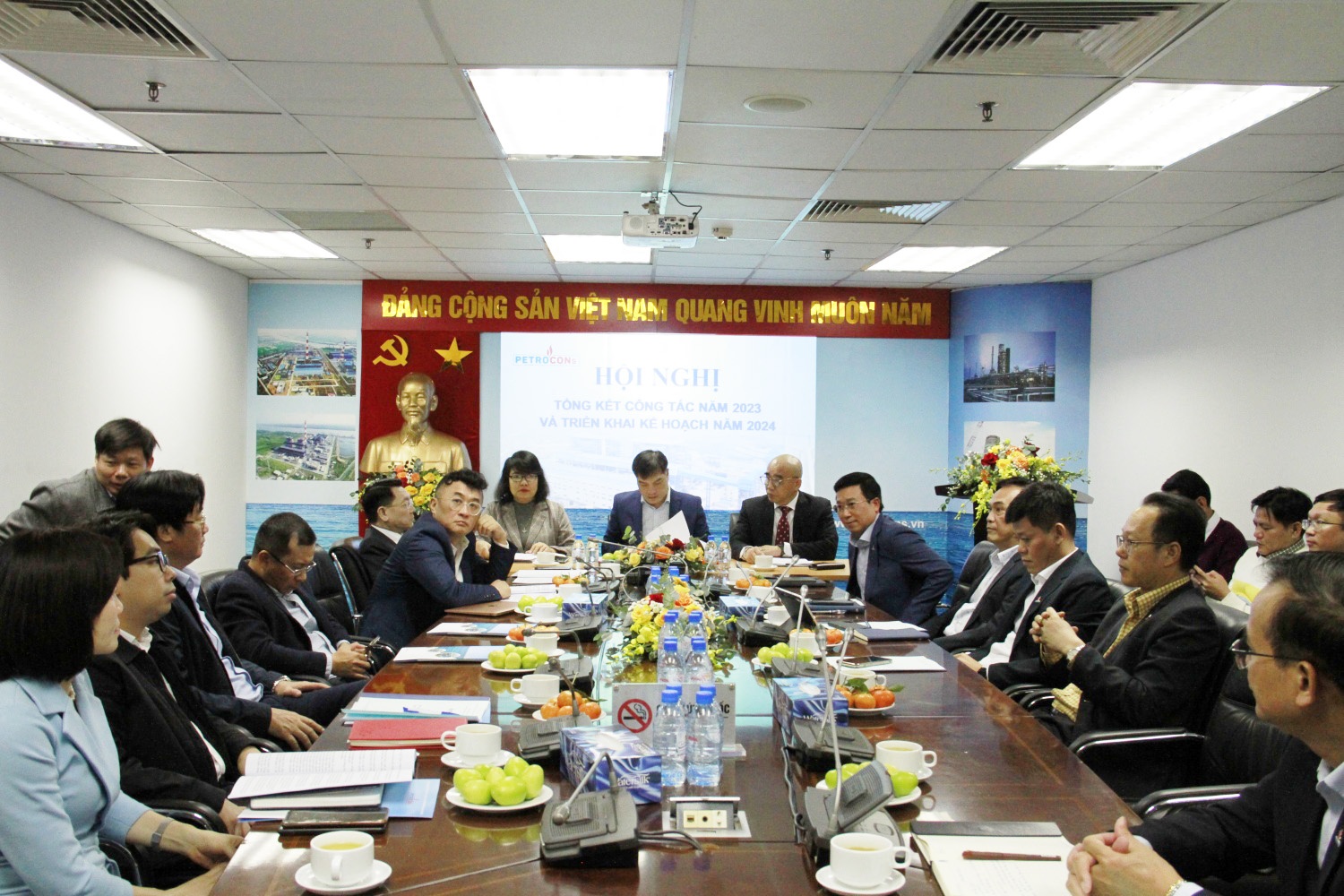 PETROCONs tự tin bước vào năm 2024