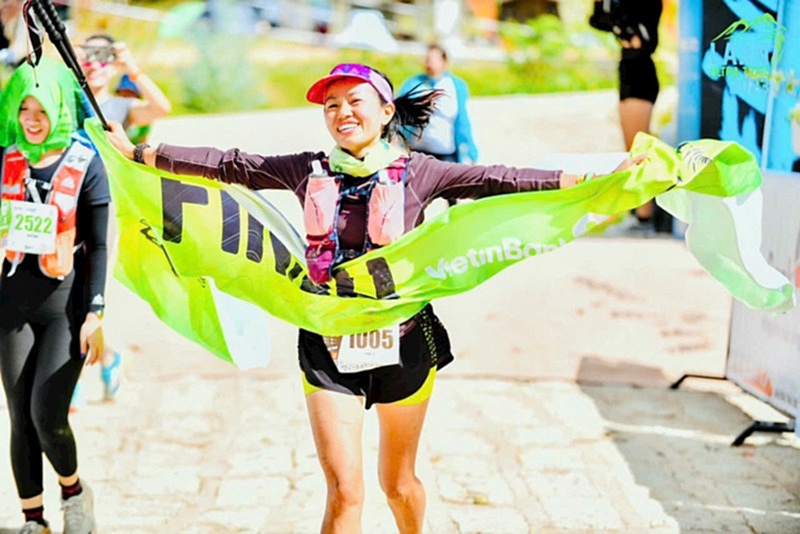 Những 'bóng hồng' truyền cảm hứng chạy bộ Những 'bóng hồng' truyền cảm hứng chạy bộ