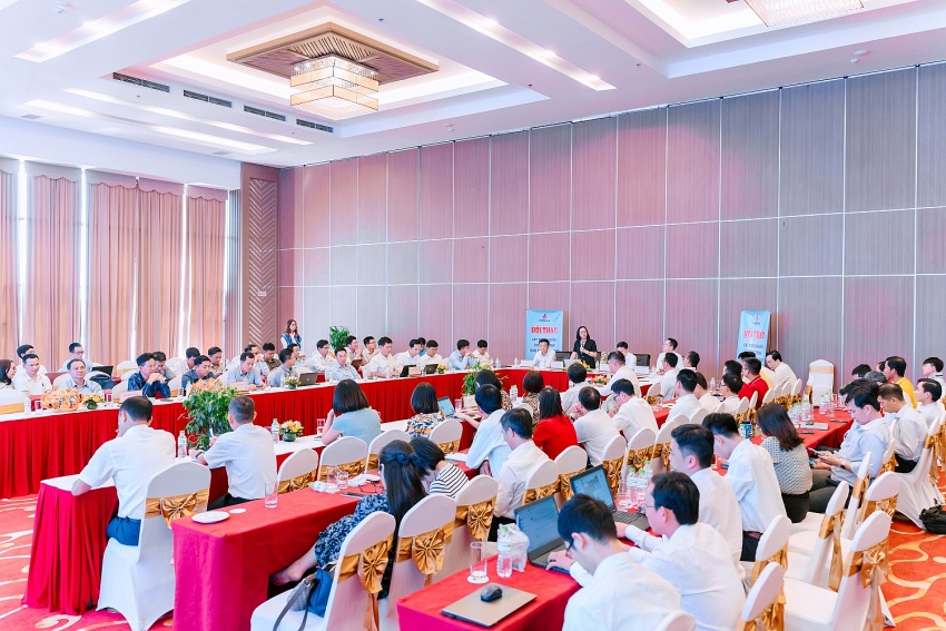 Hội thảo Xây dựng khung chương trình tổng thể phát triển chuyên gia lĩnh vực khâu sau của PVN Hội thảo Xây dựng khung chương trình tổng thể phát triển chuyên gia lĩnh vực khâu sau của PVN