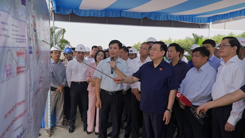 Chủ tịch Quốc hội Vương Đình Huệ thăm và làm việc tại tỉnh Bà Rịa - Vũng Tàu