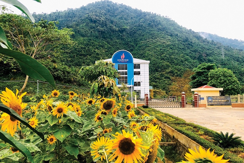 Xuân về nơi 