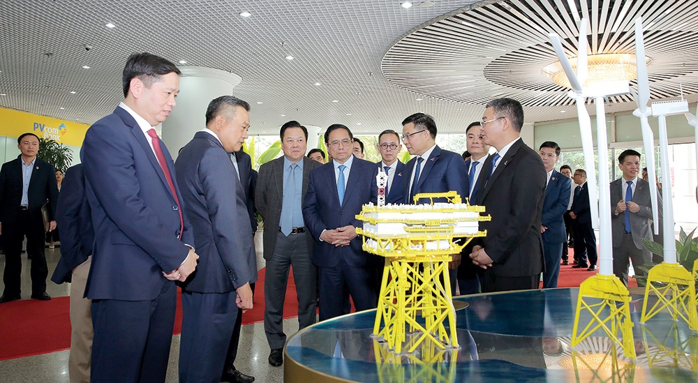 Đồng bộ hệ thống, đồng hành liên tục, nắm bắt vận hội mới