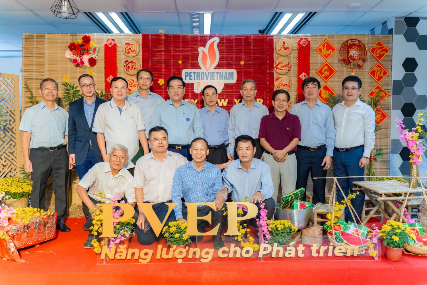 PVEP ra mắt Chi nhánh và gặp mặt nguyên lãnh đạo PVEP qua các thời kỳ khu vực phía Nam