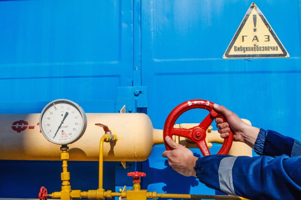Ukraine nêu điều kiện để tiếp tục vận chuyển khí đốt của Nga sang EU