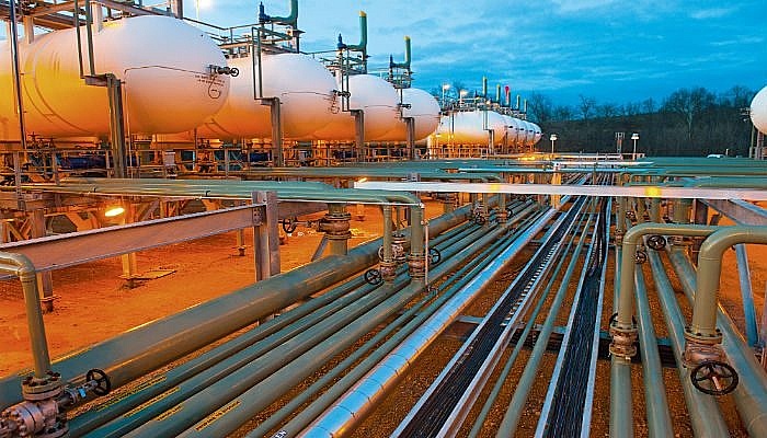 Tin Thị trường: Giá dầu thế giới hôm nay thu hẹp mức tăng