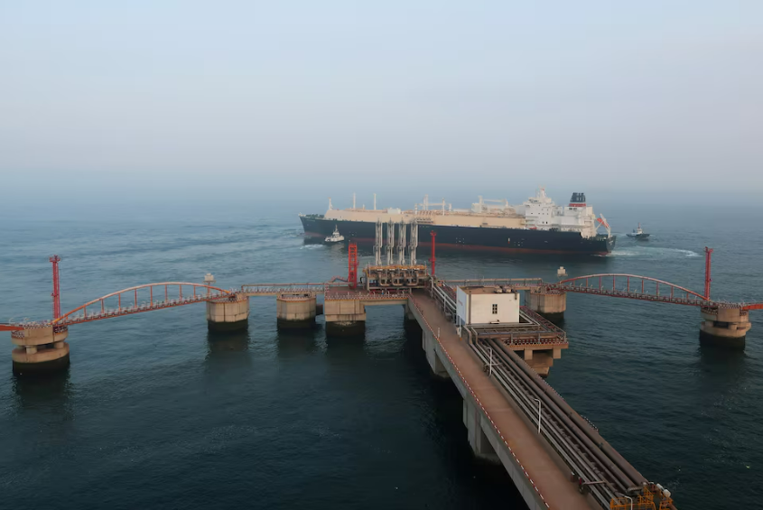 Giá LNG giảm xuống mức thấp nhất trong gần ba năm, khiến thị trường giao ngay châu Á sôi động