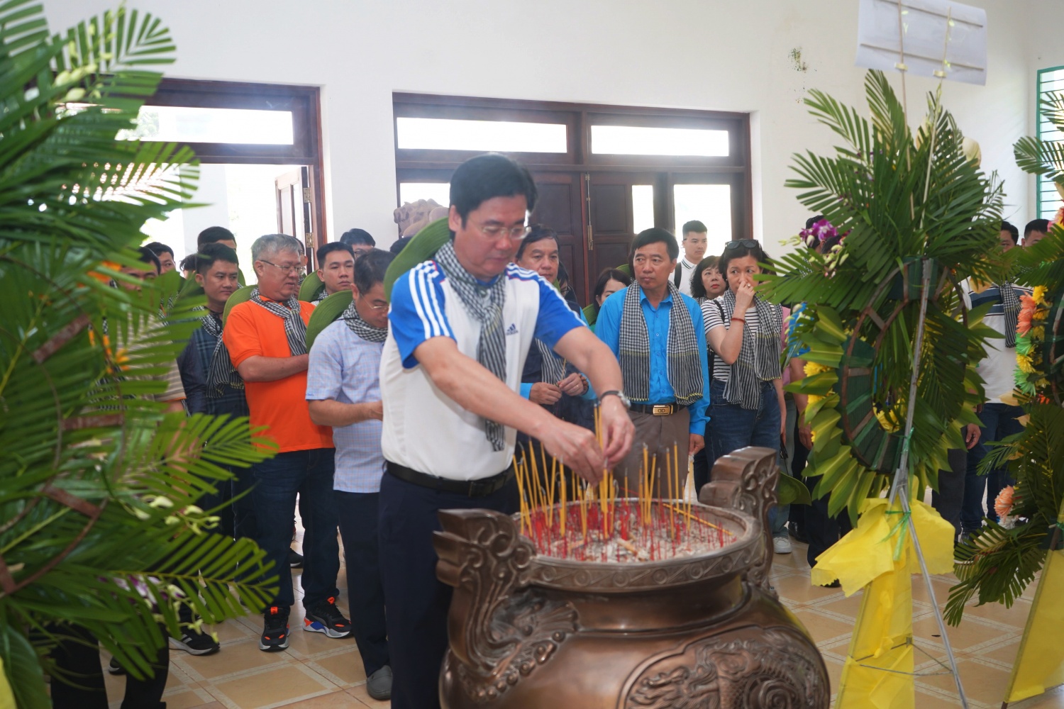 Công đoàn Dầu khí Việt Nam về nguồn tại tỉnh Tây Ninh Công đoàn Dầu khí Việt Nam về nguồn tại tỉnh Tây Ninh